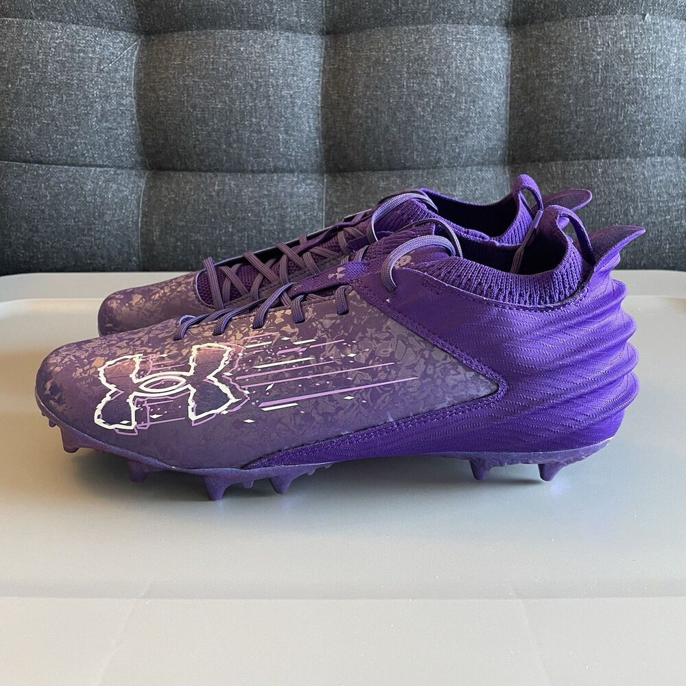Under Armour Blur 2 MC Suede Football Cleats 3027978-500 Purple NEW